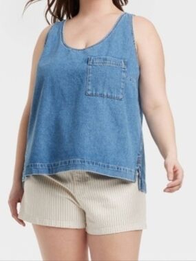 NWT Universal Thread Denim Tank Top Size Medium